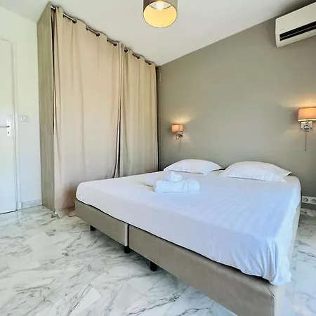 Le Pinede - 4 Prs- Parking - Clim - 500m Plages Appartement Antibes